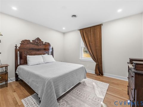 Tiny photo for 501 Paddington Drive, Midlothian, VA 23114 (MLS # 2606043)