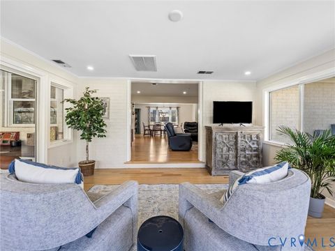 Tiny photo for 501 Paddington Drive, Midlothian, VA 23114 (MLS # 2606043)