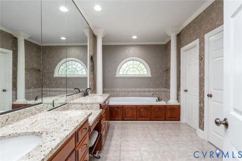 Tiny photo for 305 Glenmeade Circle, Manakin Sabot, VA 23103 (MLS # 2620513)