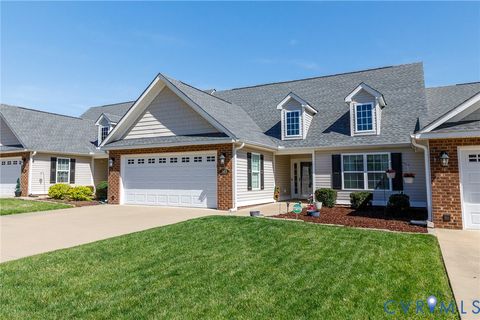 Photo of 543 Sara Court #4, Aylett, VA 23009 (MLS # 2607891)