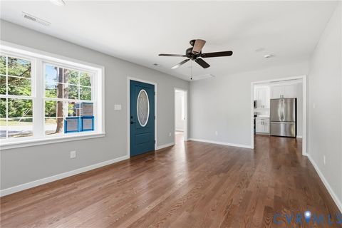 Tiny photo for 3008 W Broadway, Hopewell, VA 23860 (MLS # 2613574)