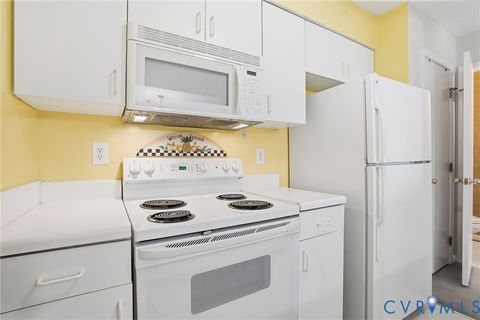 Tiny photo for 705 Queens Path, Williamsburg, VA 23185 (MLS # 2603600)