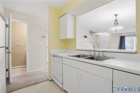 Tiny photo for 705 Queens Path, Williamsburg, VA 23185 (MLS # 2603600)