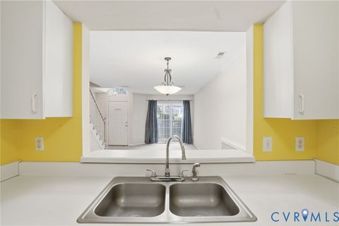 Tiny photo for 705 Queens Path, Williamsburg, VA 23185 (MLS # 2603600)