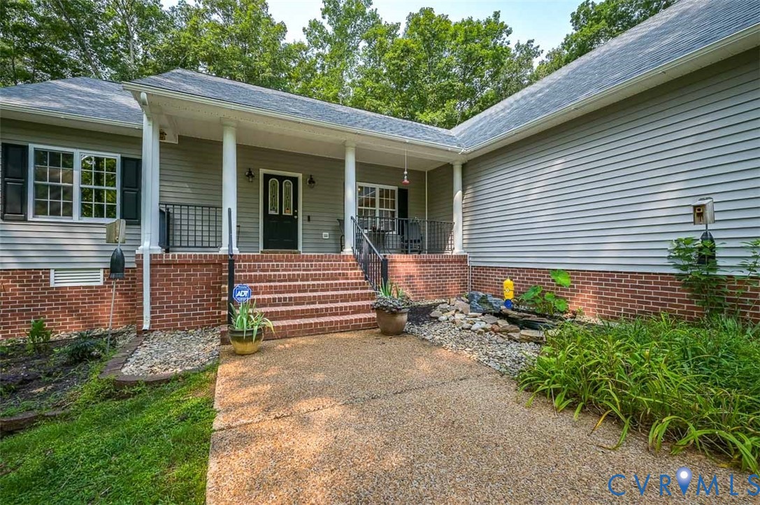15237 Whispering Wind Circle