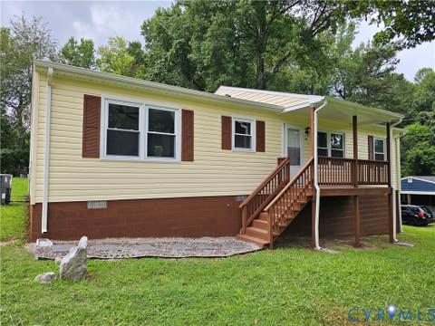 Photo of 915 2nd Street, Nottoway, VA 23824 (MLS # 2622241)