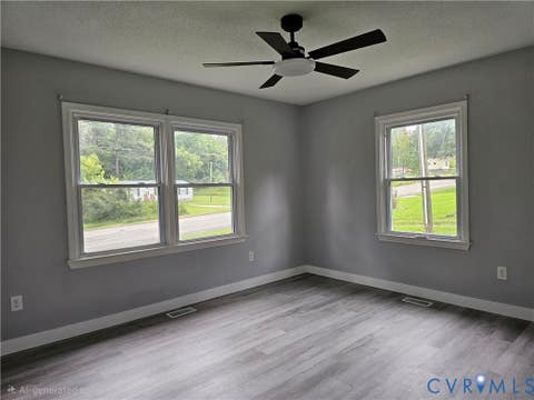 Tiny photo for 915 2nd Street, Nottoway, VA 23824 (MLS # 2622241)