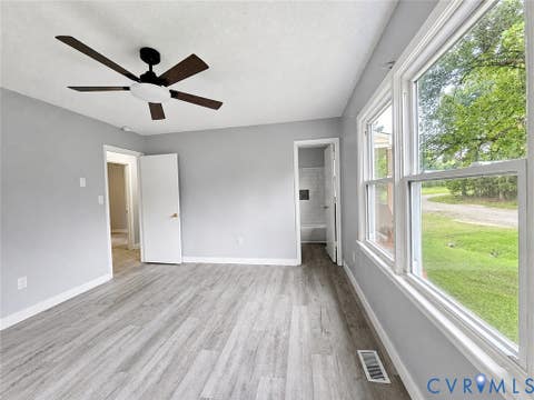 Tiny photo for 915 2nd Street, Nottoway, VA 23824 (MLS # 2622241)
