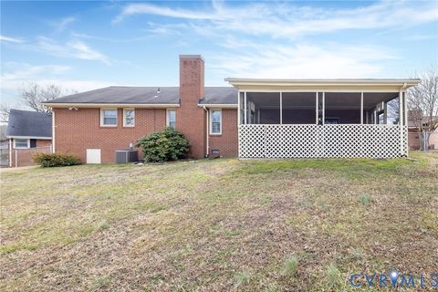 Tiny photo for 18 Spring Court, Petersburg, VA 23803 (MLS # 2605108)