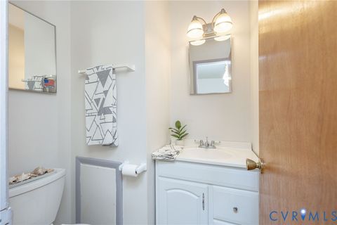 Tiny photo for 18 Spring Court, Petersburg, VA 23803 (MLS # 2605108)