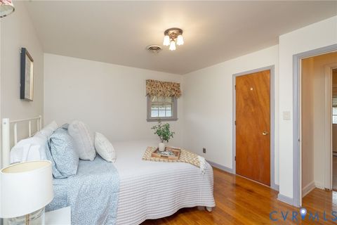 Tiny photo for 18 Spring Court, Petersburg, VA 23803 (MLS # 2605108)