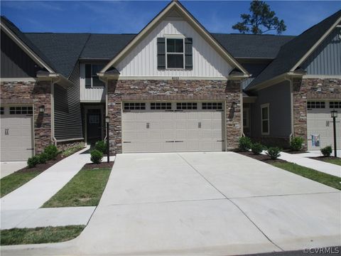 Townhouse in Glen Allen VA 8013 Wistar Glen Drive.jpg