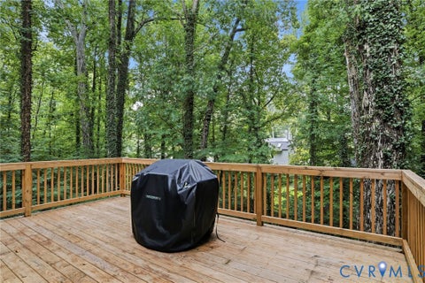 Tiny photo for 10 Silverleaf Court, Richmond, VA 23236 (MLS # 2620525)