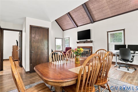 Tiny photo for 10 Silverleaf Court, Richmond, VA 23236 (MLS # 2620525)