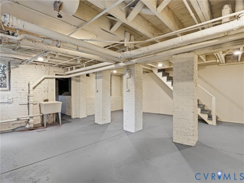 Tiny photo for 1901 Hanover Avenue, Richmond, VA 23220 (MLS # 2626103)