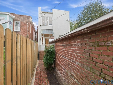 Tiny photo for 1901 Hanover Avenue, Richmond, VA 23220 (MLS # 2626103)
