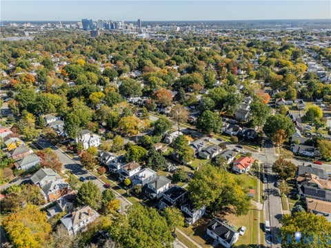 Tiny photo for 109 W 33rd Street, Richmond, VA 23225 (MLS # 2628306)