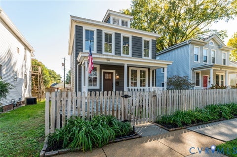 Tiny photo for 109 W 33rd Street, Richmond, VA 23225 (MLS # 2628306)