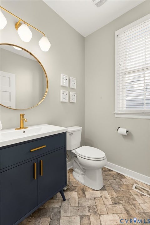 Tiny photo for 109 W 33rd Street, Richmond, VA 23225 (MLS # 2628306)