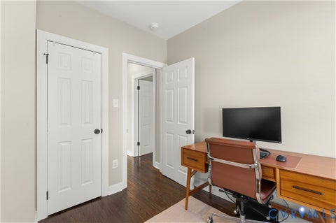 Tiny photo for 109 W 33rd Street, Richmond, VA 23225 (MLS # 2628306)