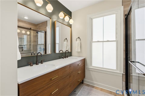 Tiny photo for 109 W 33rd Street, Richmond, VA 23225 (MLS # 2628306)