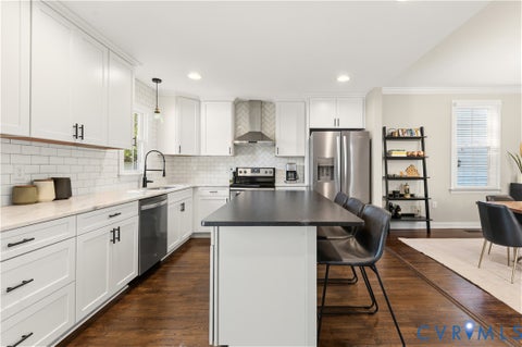 Tiny photo for 109 W 33rd Street, Richmond, VA 23225 (MLS # 2628306)