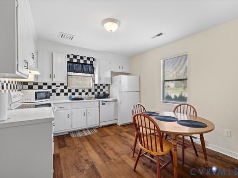 Tiny photo for 10607 W Providence Road, North Chesterfield, VA 23236 (MLS # 2606148)