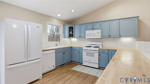 Tiny photo for 2715 Ravenwood Road, Goochland, VA 23038 (MLS # 2608027)