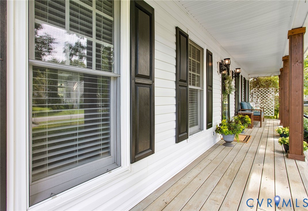 11142 Countryside Lane