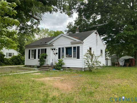 Tiny photo for 80 Henrico Street, Petersburg, VA 23803 (MLS # 2621276)