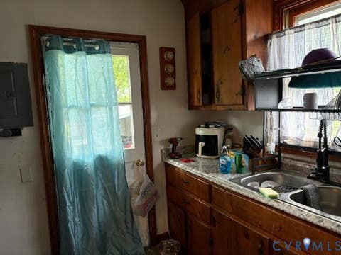 Tiny photo for 80 Henrico Street, Petersburg, VA 23803 (MLS # 2621276)