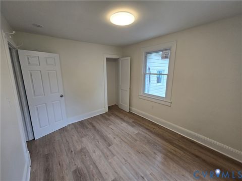 Tiny photo for 736 Harding Street, Petersburg, VA 23803 (MLS # 2612282)