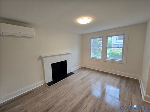 Tiny photo for 736 Harding Street, Petersburg, VA 23803 (MLS # 2612282)