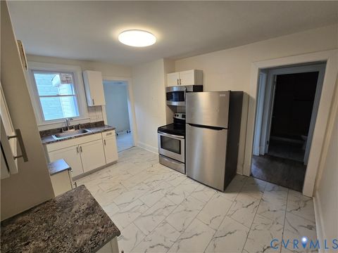 Tiny photo for 736 Harding Street, Petersburg, VA 23803 (MLS # 2612282)