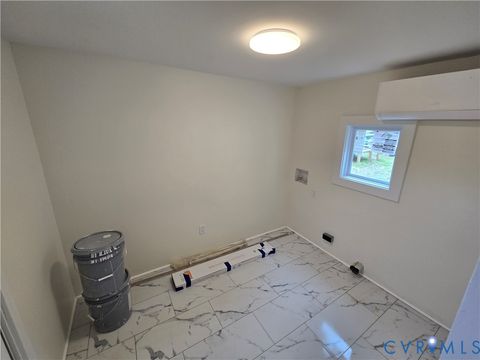 Tiny photo for 736 Harding Street, Petersburg, VA 23803 (MLS # 2612282)
