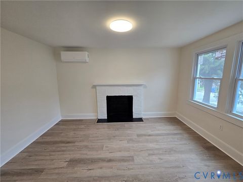 Tiny photo for 736 Harding Street, Petersburg, VA 23803 (MLS # 2612282)