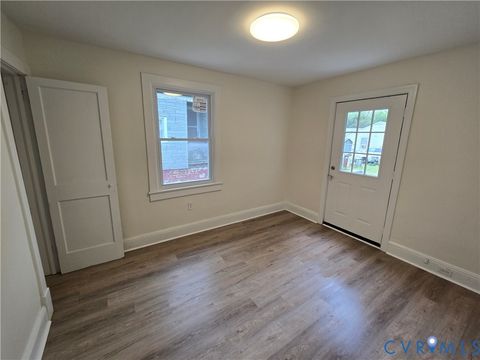 Tiny photo for 736 Harding Street, Petersburg, VA 23803 (MLS # 2612282)