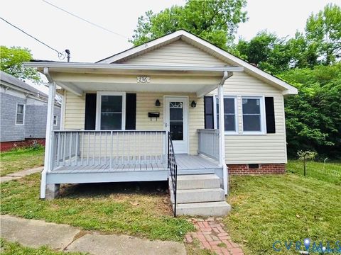 Photo of 736 Harding Street, Petersburg, VA 23803 (MLS # 2612282)