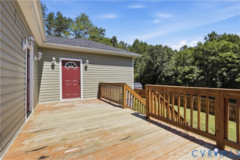 Tiny photo for 36 Columbia Road, Cartersville, VA 23027 (MLS # 2621047)