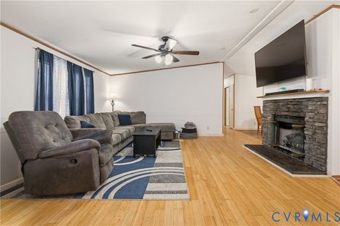 Tiny photo for 911 Chestnut Avenue, Mineral, VA 23117 (MLS # 2533329)