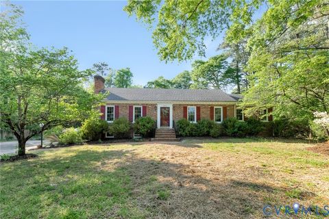 Tiny photo for 3290 S Crater Road, Petersburg, VA 23805 (MLS # 2609827)