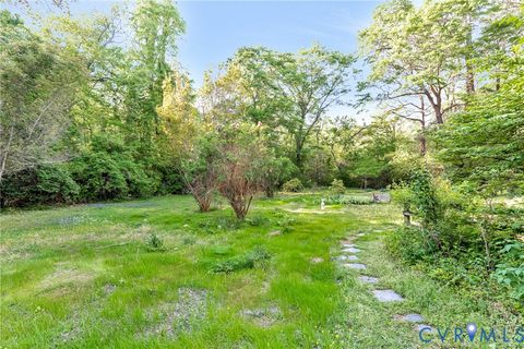 Tiny photo for 3290 S Crater Road, Petersburg, VA 23805 (MLS # 2609827)