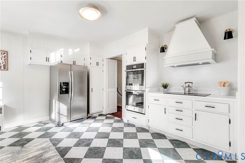 Tiny photo for 3290 S Crater Road, Petersburg, VA 23805 (MLS # 2609827)