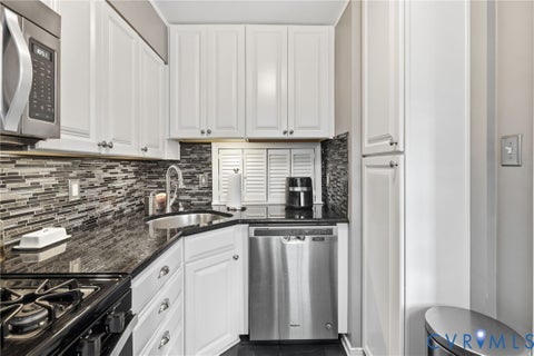 Tiny photo for 401 N Hamilton Street #A, Richmond, VA 23221 (MLS # 2619811)