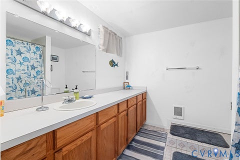 Tiny photo for 441 Knapp Street, Urbanna, VA 23175 (MLS # 2625015)