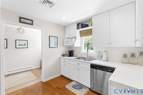 Tiny photo for 441 Knapp Street, Urbanna, VA 23175 (MLS # 2625015)