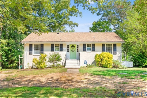 Tiny photo for 441 Knapp Street, Urbanna, VA 23175 (MLS # 2625015)