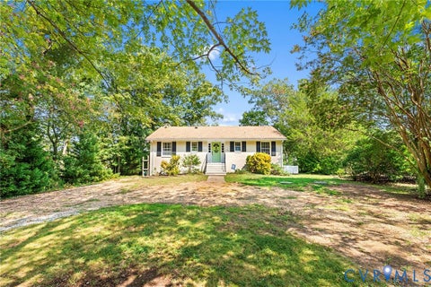 Tiny photo for 441 Knapp Street, Urbanna, VA 23175 (MLS # 2625015)