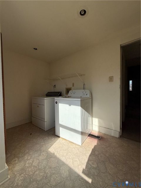 Tiny photo for 1415 W Leigh Street, Richmond, VA 23220 (MLS # 2533678)