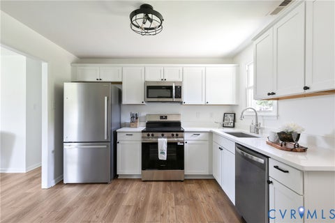 Tiny photo for 1809 Sussex Street, Richmond, VA 23223 (MLS # 2628768)